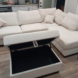 3pcs Sectional Sofa w/storage ottoman & Usb connection