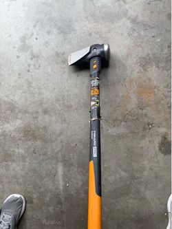 Fiskars Pro IsoCore Sledge/Club Hammer – Heavy Duty