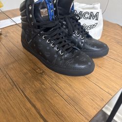 MCM Vintage Casual Sneakers 