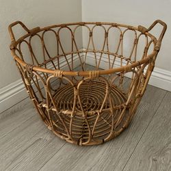 Wicker basket