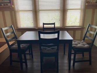 Dining table with 4 chairs