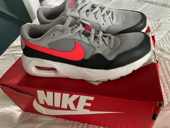 Nike air max women’s size 7/kids 5.5