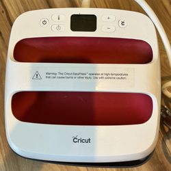 Cricut EasyPress 2 Heat Press Machine (9 in x 9 in)