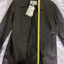Woman jacket high quality leather new with tags, Nine West brand , great coat!
