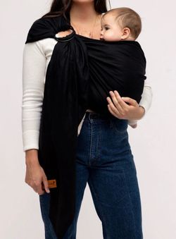 Raven Wildbird Baby Sling In Black