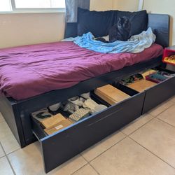 Twin/Queen Bed Frame