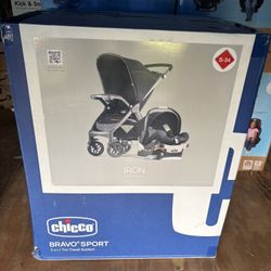 🟢NEW🟢 Chicco Travel System, Stroller and Car Seat, Black