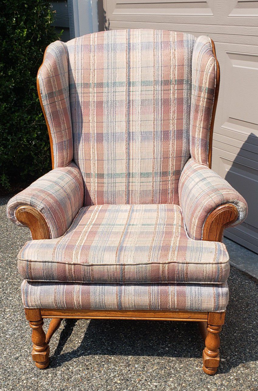 Vintage Henredon Fully Upholstered Wingback Chair

