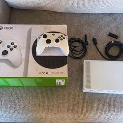 Xbox S Series w/Astro headphones 