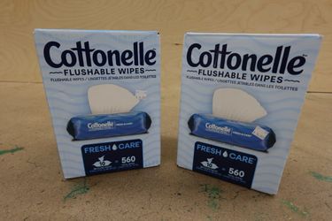 Cottonelle Fresh Care Flushable Wipes – 560 Count