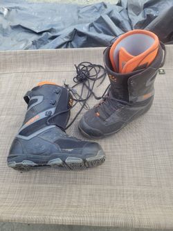 32 Snowboard Boots Size 14
