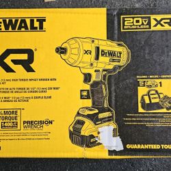 DEWALT
20V MAX Lithium-Ion Cordless 1/2 in. Impact Wrench Kit