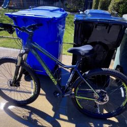 Giant Liv Tempt 2 Bike