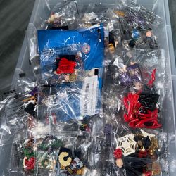 Over 400 assorted Mini Figures(variety of Brands)