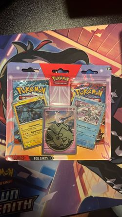 Pokémon TCG 3 Foil Cards Blister Pack