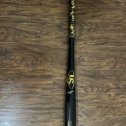 Wood Baseball Bat 33 