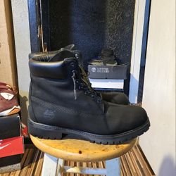 Timberland Black Suede 100% AUTHENTIC Sz11 $95