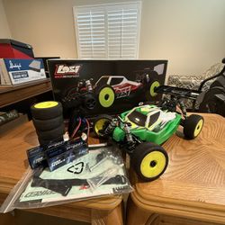 Losi 8ight-XE 4s RTR