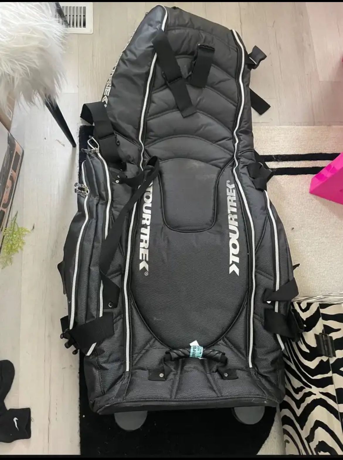 Tourtrek travel golf bag and duffel