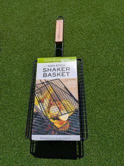 BBQ nonstick veggie cooker/shaker