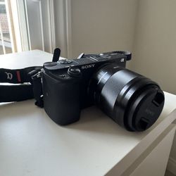 Sony Alpha a6400 Mirrorless Camera 