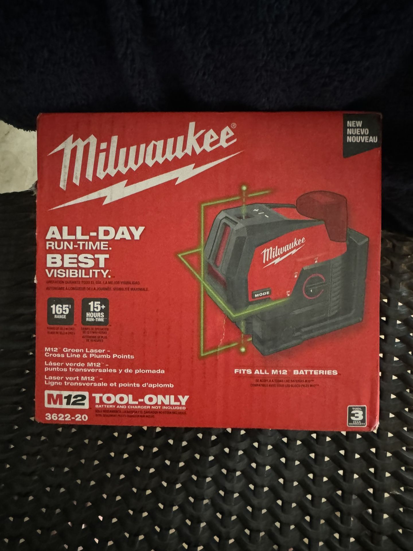 Milwaukee M12 12-Volt Lithium-Ion Cordless Green 125 ft. Cross Line and Plumb Points Laser Level (Tool-Only)