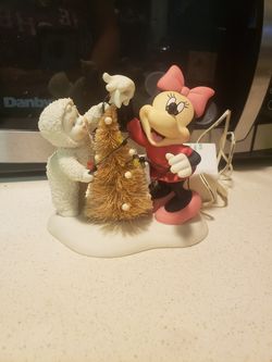 Disney minnie dept 56