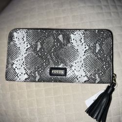 Fossil Leather Wallet ((NEW))