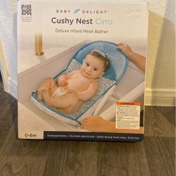 Cushy Nest Cirro Deluxe Infant Mesh Bather