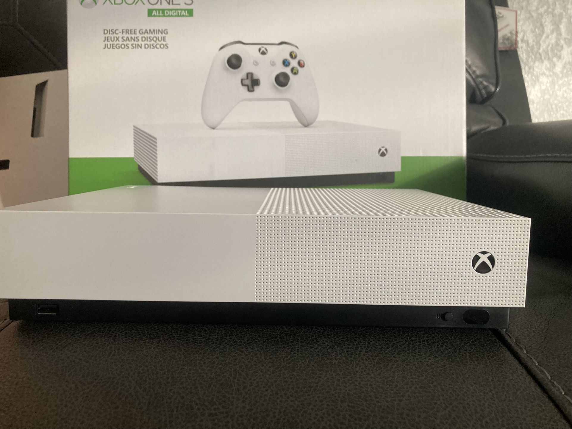 Xbox One S
