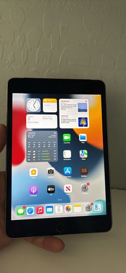 iPad Mini 4 128gb. Cellular! Like New And Unlocked!