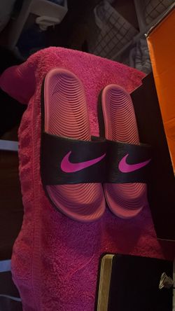 Nike Slides