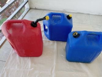 3 Gac Containers. 1 6 Gallon & 2 5 Gallon