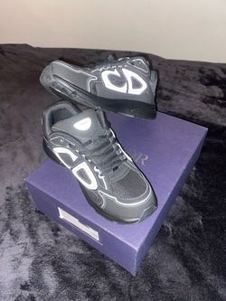 Black Dior b30