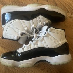 jordan 11s size 10