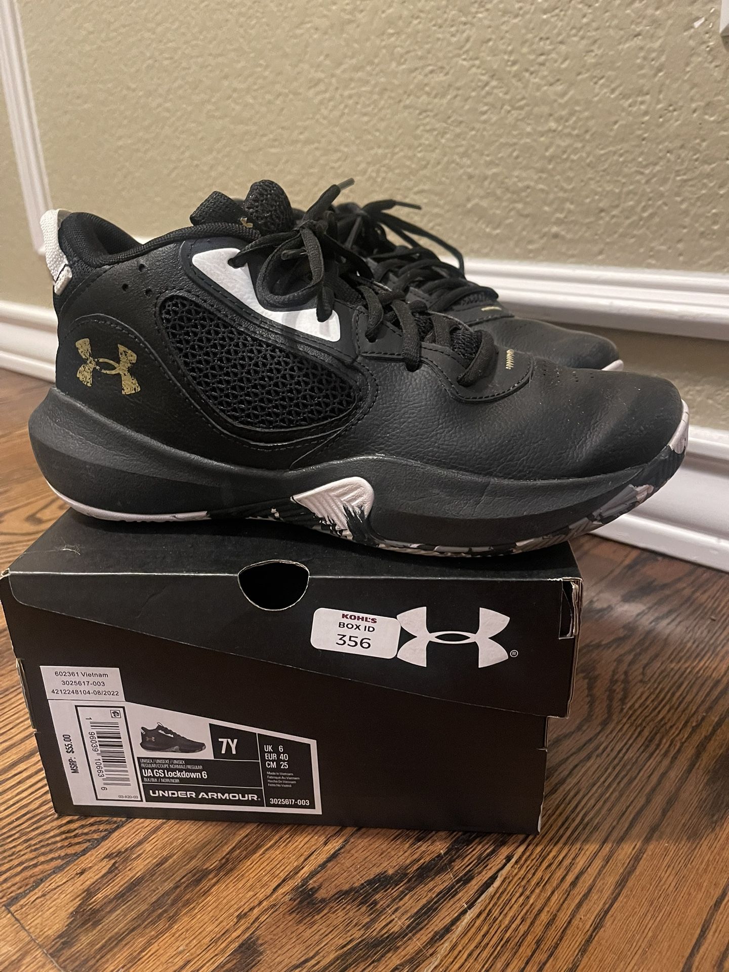 Kohl's under armour basketball shoes online