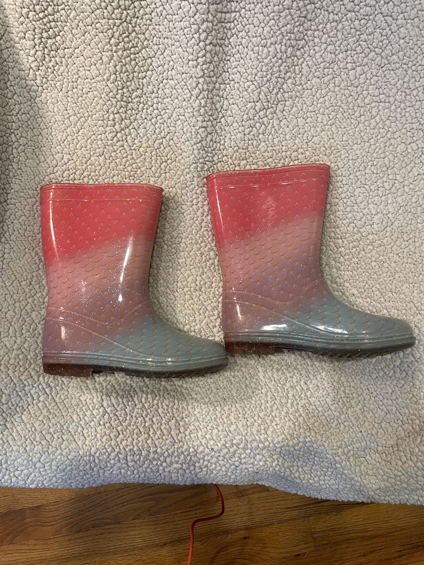 Girl Rain Boots. Size 12