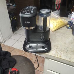 Mr Coffee Let's Brew Coffee Maker/Blender 