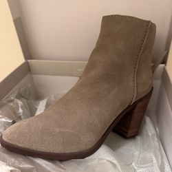 NEW BP Heath Suede Ankle Boots