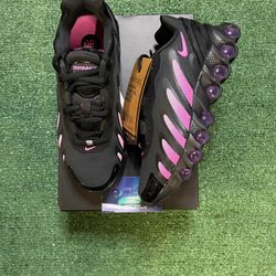 Nike Air Max Dn8 black pink foam