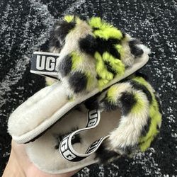 UGGS Slides For Toddler 