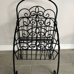 Vintage Rod Iron Black Free Standing Magazine Rack