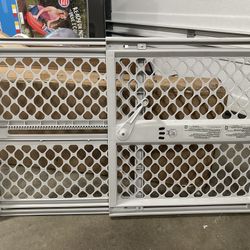 Gate for doors
