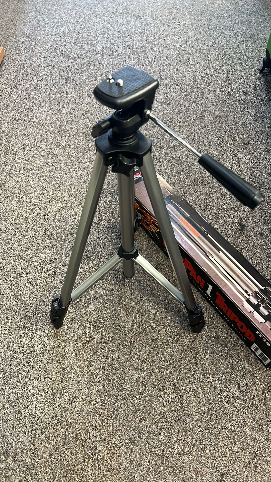 Soft Pan One Tripod