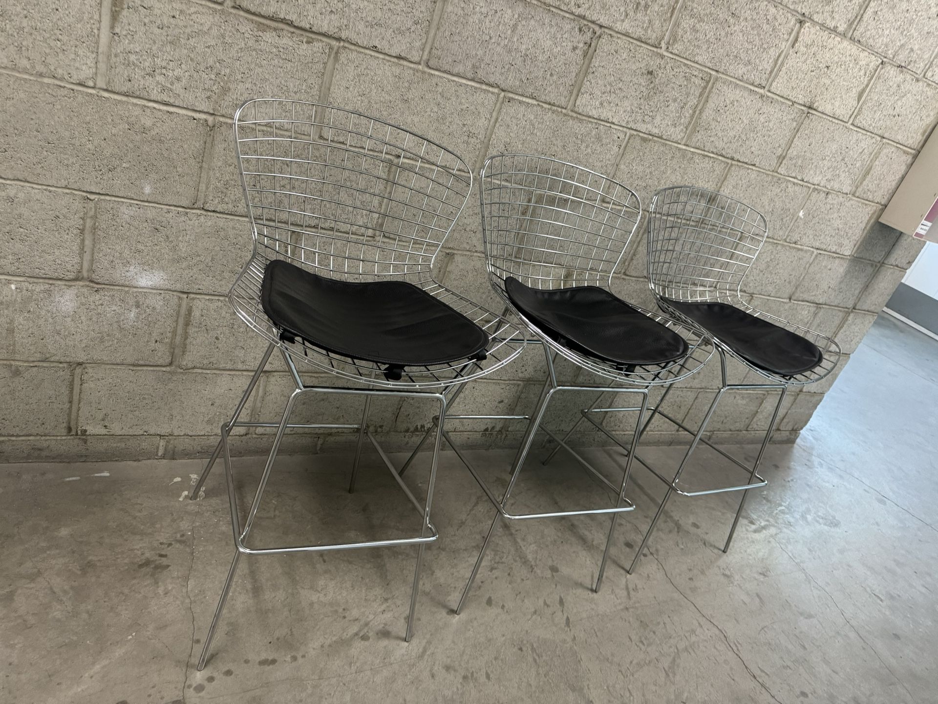Set Of 3 Crom Bar Stool