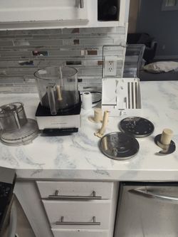 Cuisinart Commercial Grade 14 Cup Food Processor 