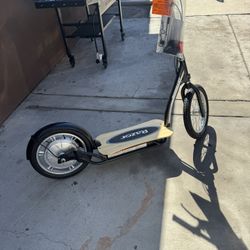 Scooter Razor eco smart sup 220lbs