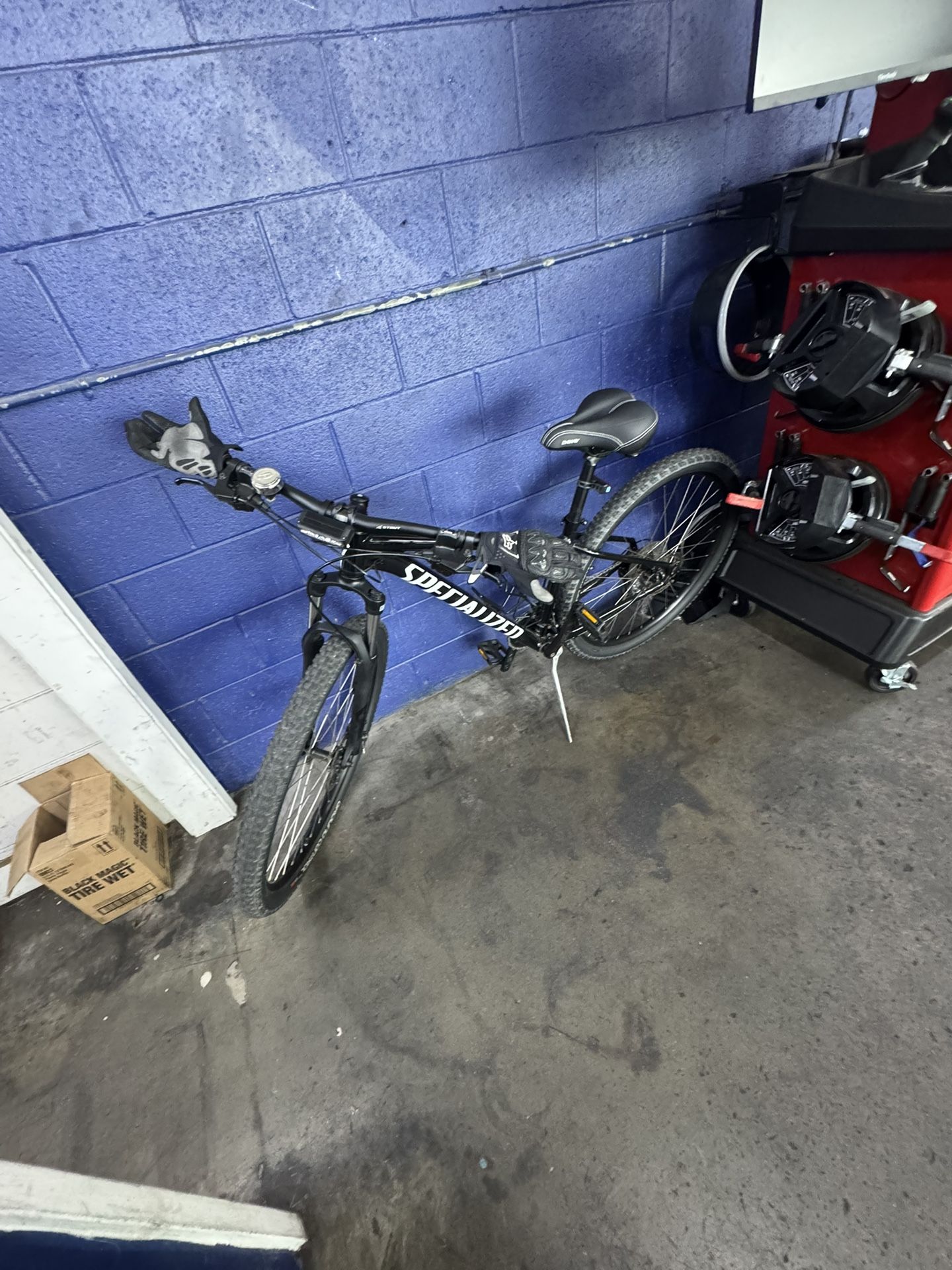 specialized 29" bike