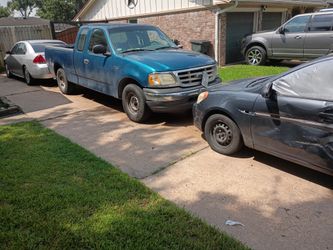 2000 Ford E-150