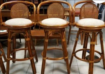 1960s Mid-Century Vintage Hollywood Regency Bar Stools